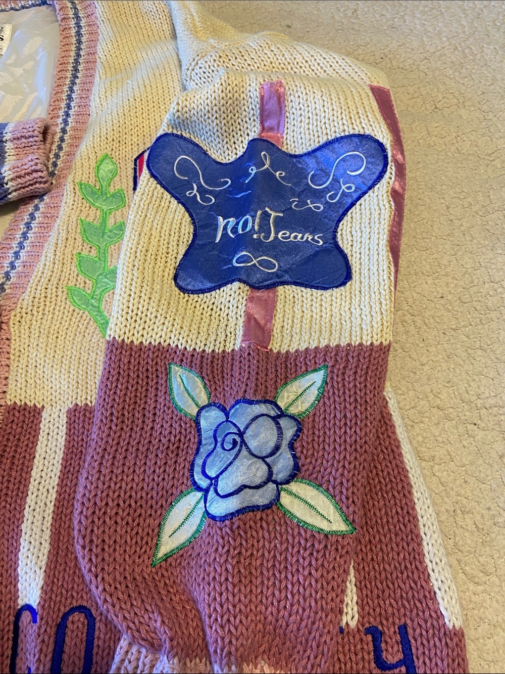Absolutely No! Jeans Vintage Cardigan Embroidered Grandma Core Sweater OS - Picture 12 of 14